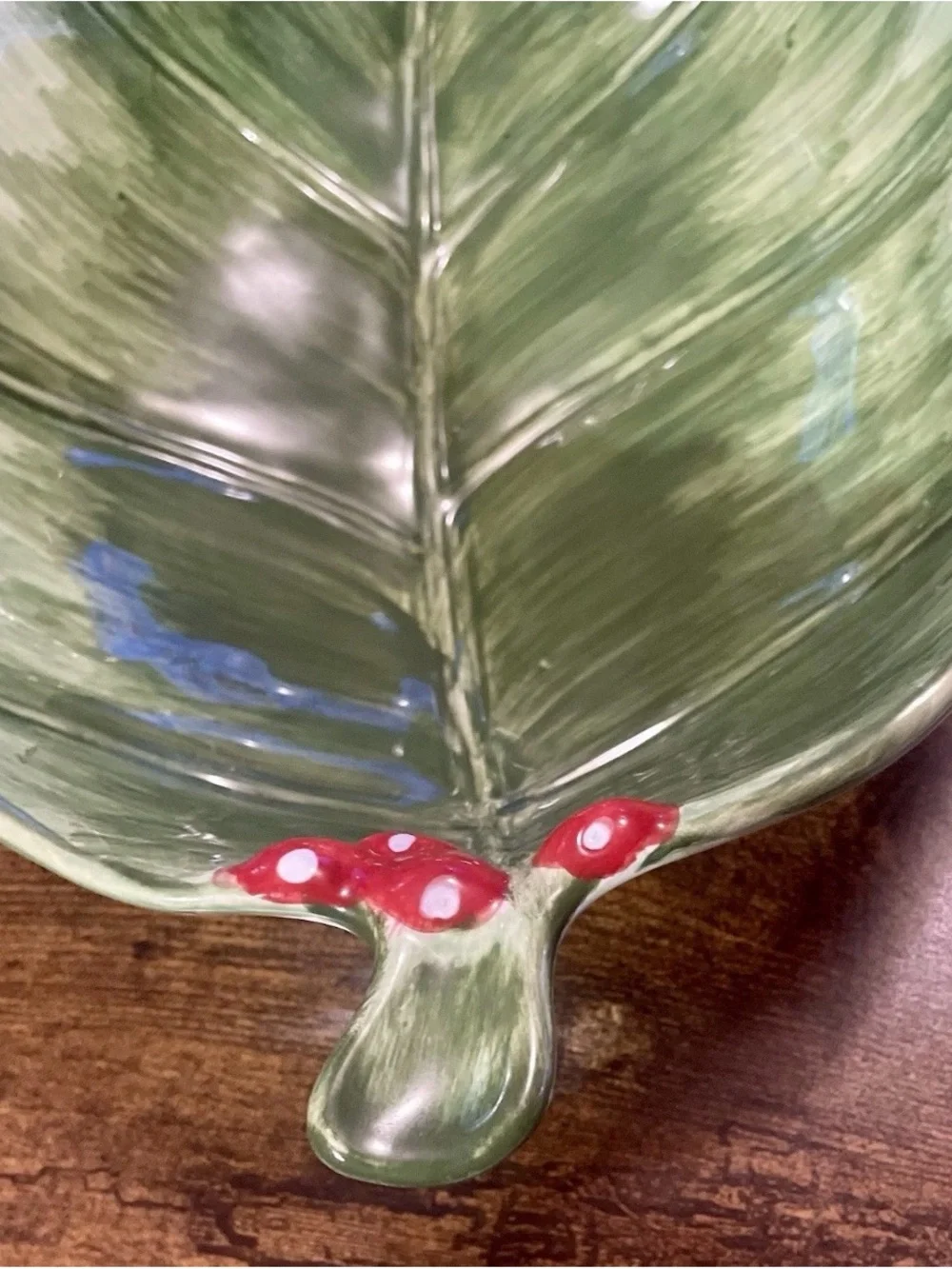 Maxcera Pinecone Holly Leaf Ceramic,Discontinued Vintage Serving Bowl 12x8.5in